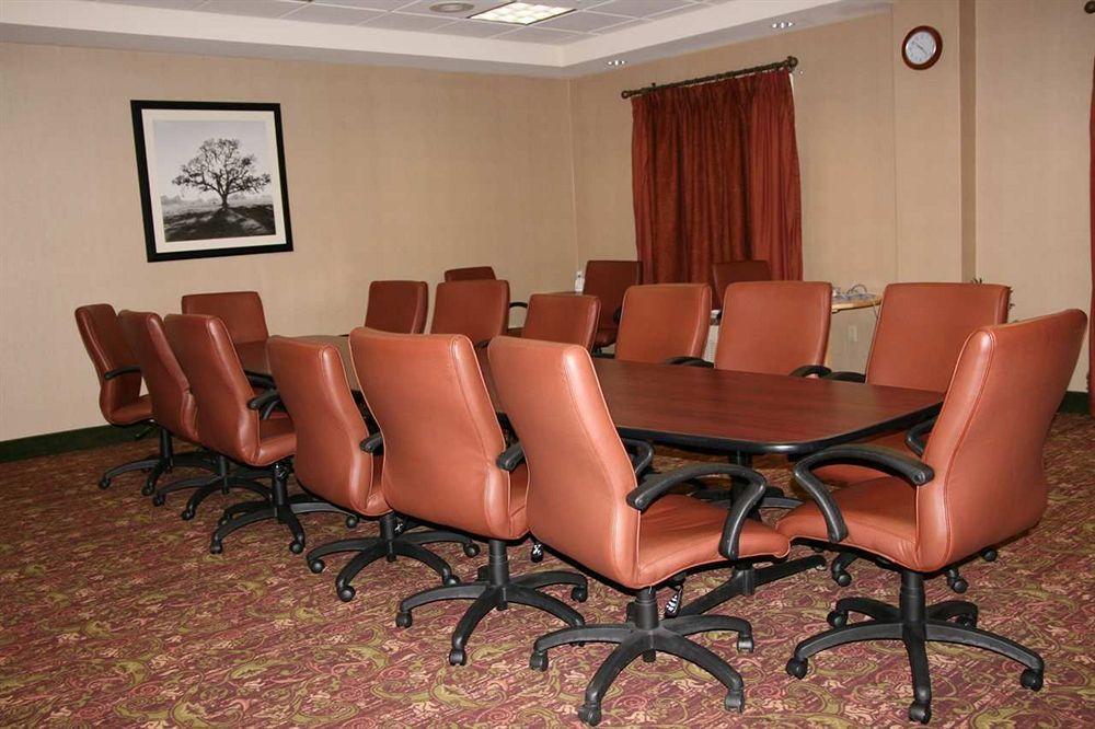 Hotel Hampton By Hilton Brattleboro Udogodnienia zdjęcie