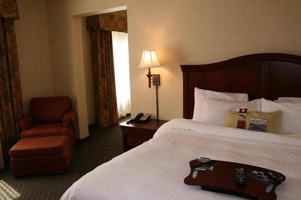 Hotel Hampton By Hilton Brattleboro Pokój zdjęcie