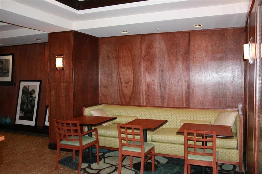 Hotel Hampton By Hilton Brattleboro Restauracja zdjęcie