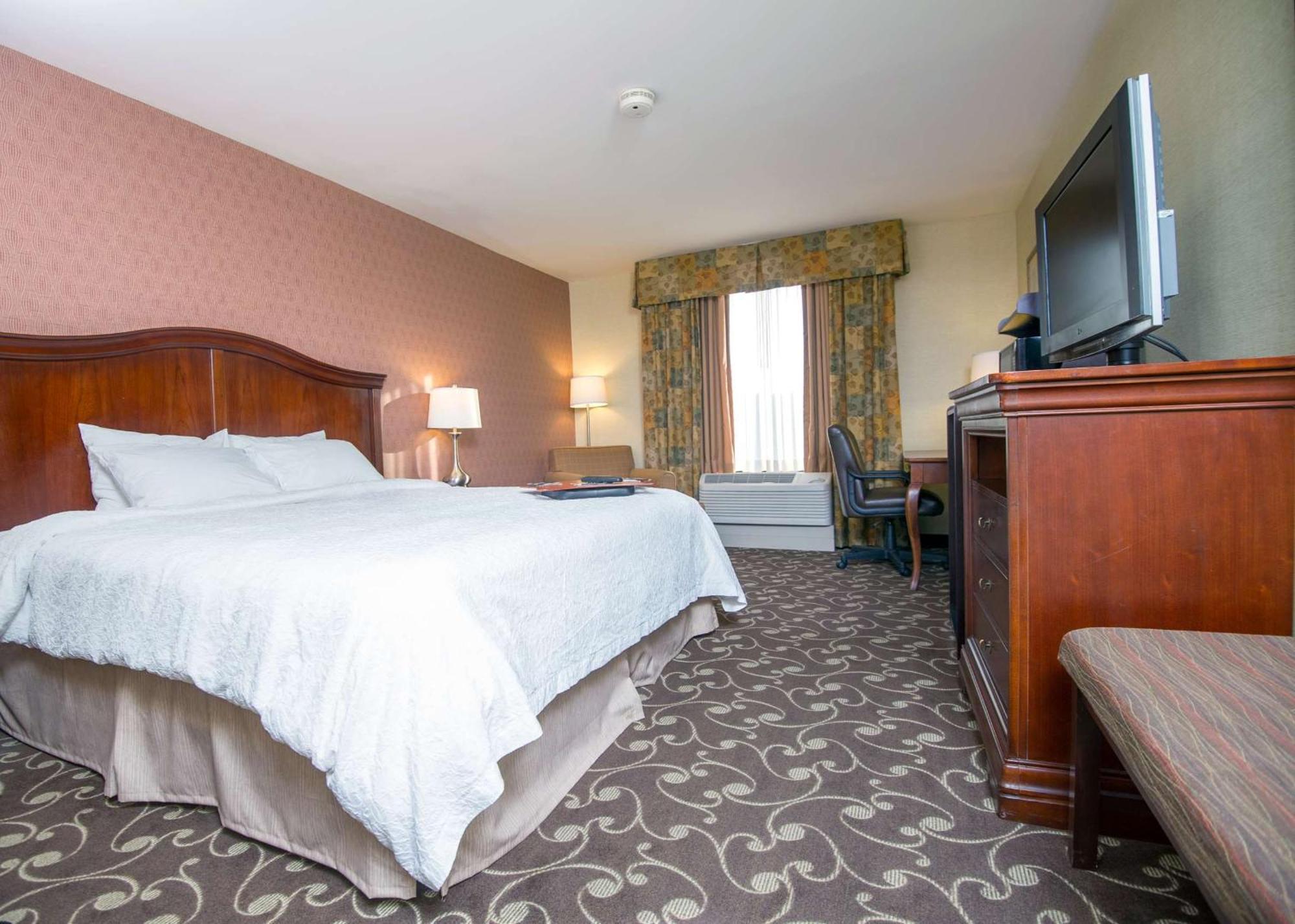 Hotel Hampton By Hilton Brattleboro Zewnętrze zdjęcie
