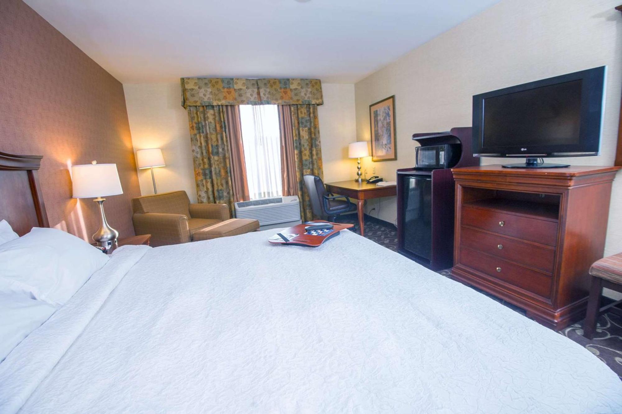 Hotel Hampton By Hilton Brattleboro Zewnętrze zdjęcie