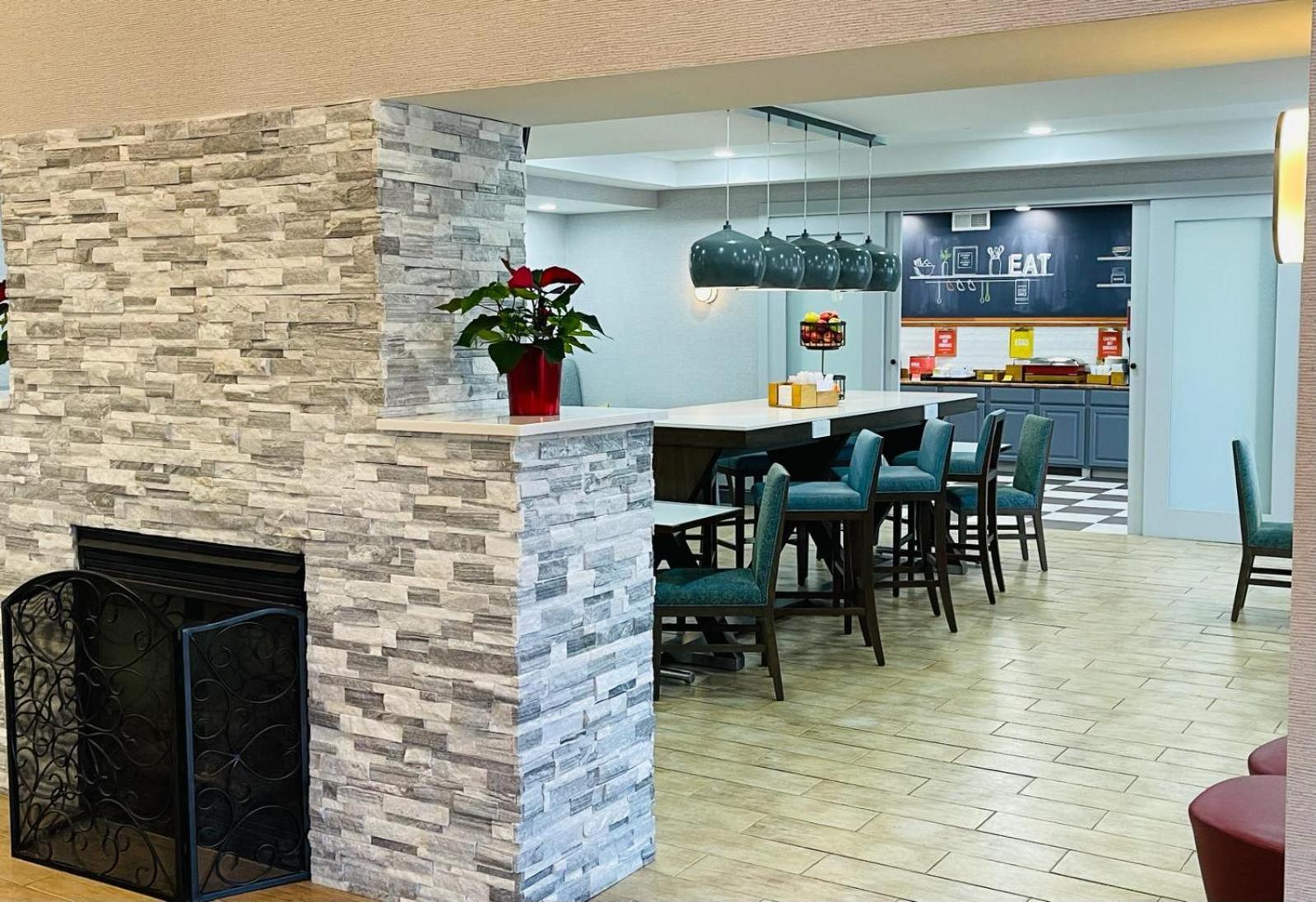 Hotel Hampton By Hilton Brattleboro Zewnętrze zdjęcie